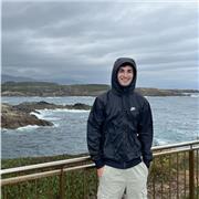 Tengo el bachillerato de ciencias, con buena nota en matemáticas y tengo puedo dar clases online o presencial.